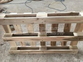 Pallet gỗ